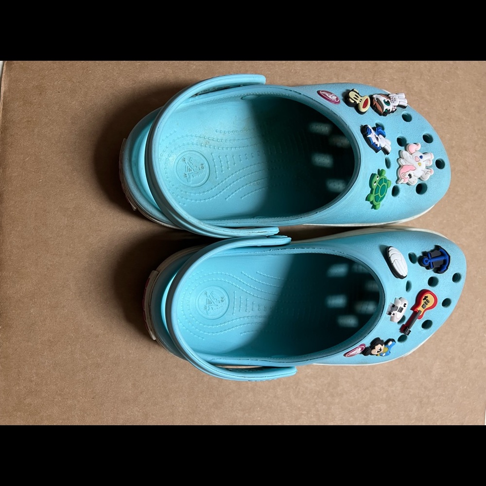 Girls Crocs. Size 3.